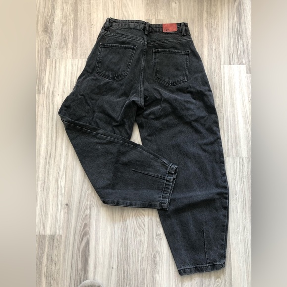 Zara Jeans - Picture 2 of 3